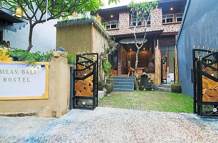 Bulan Bali 2*