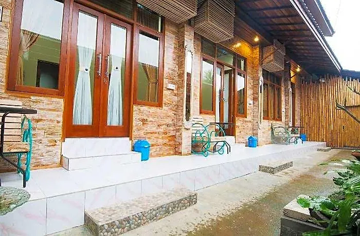Bulan Bali ホテル 2*