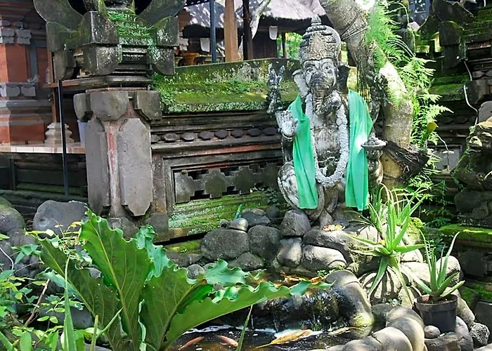 Bulan Bali ウブド